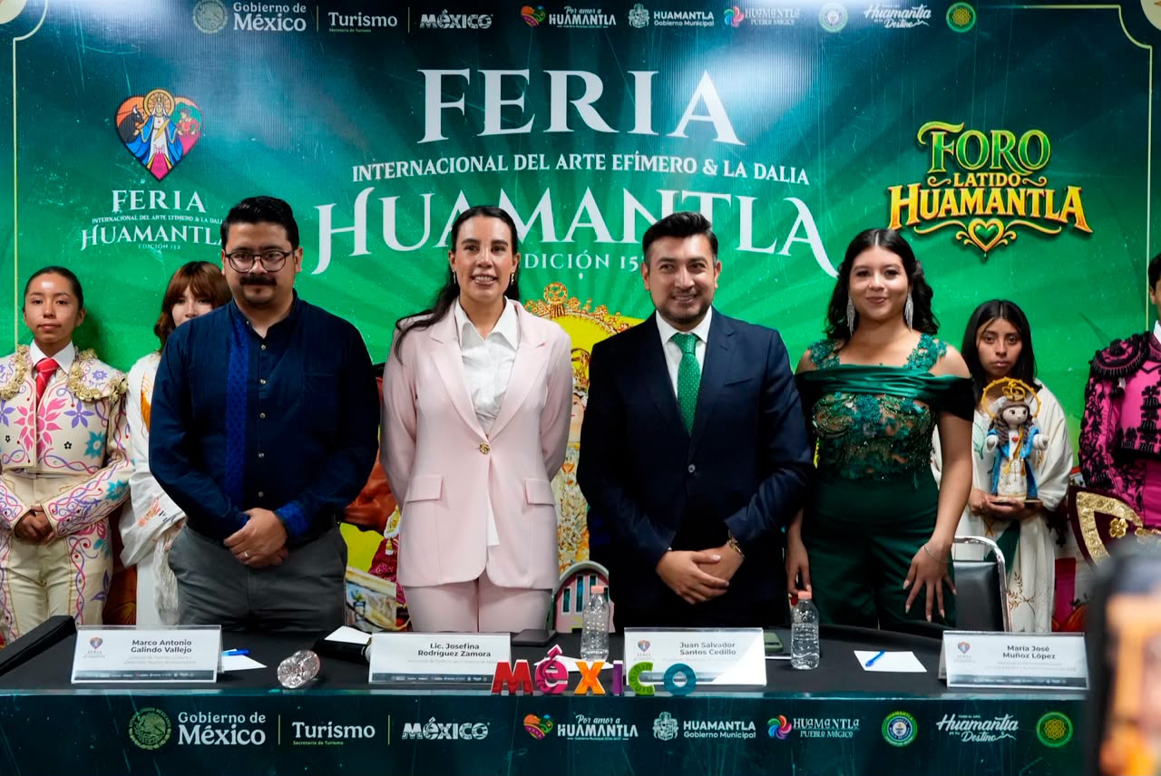 Chava Santos lleva a Huamantla al escenario nacional; Sectur federal destaca a Huamantla en la presentación de su Feria 2026